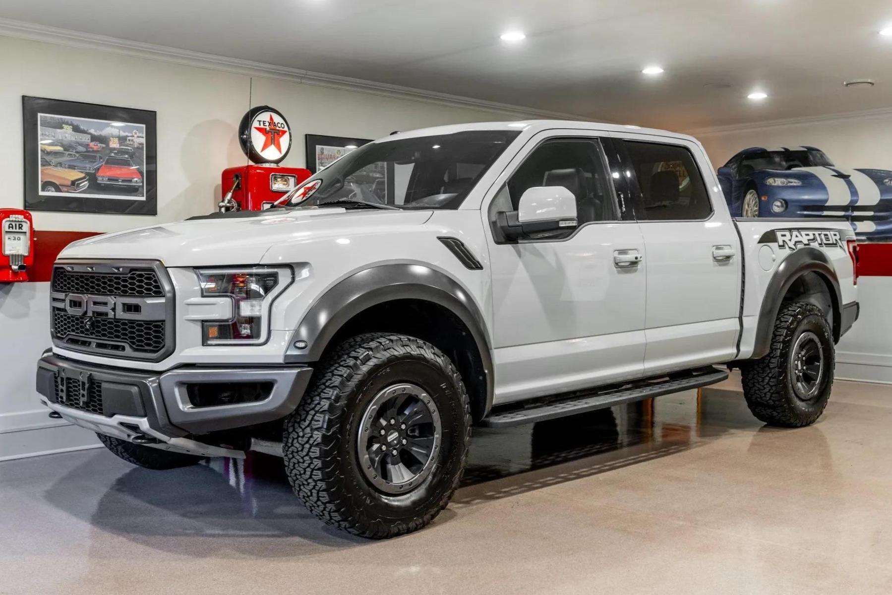 2017 Ford F-150 Raptor